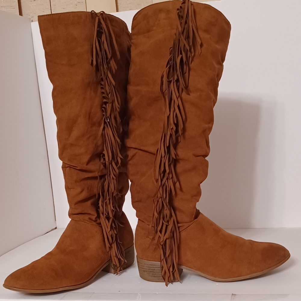 Fringe Suede Knee-High Boots - Brown Heel Size 7.5